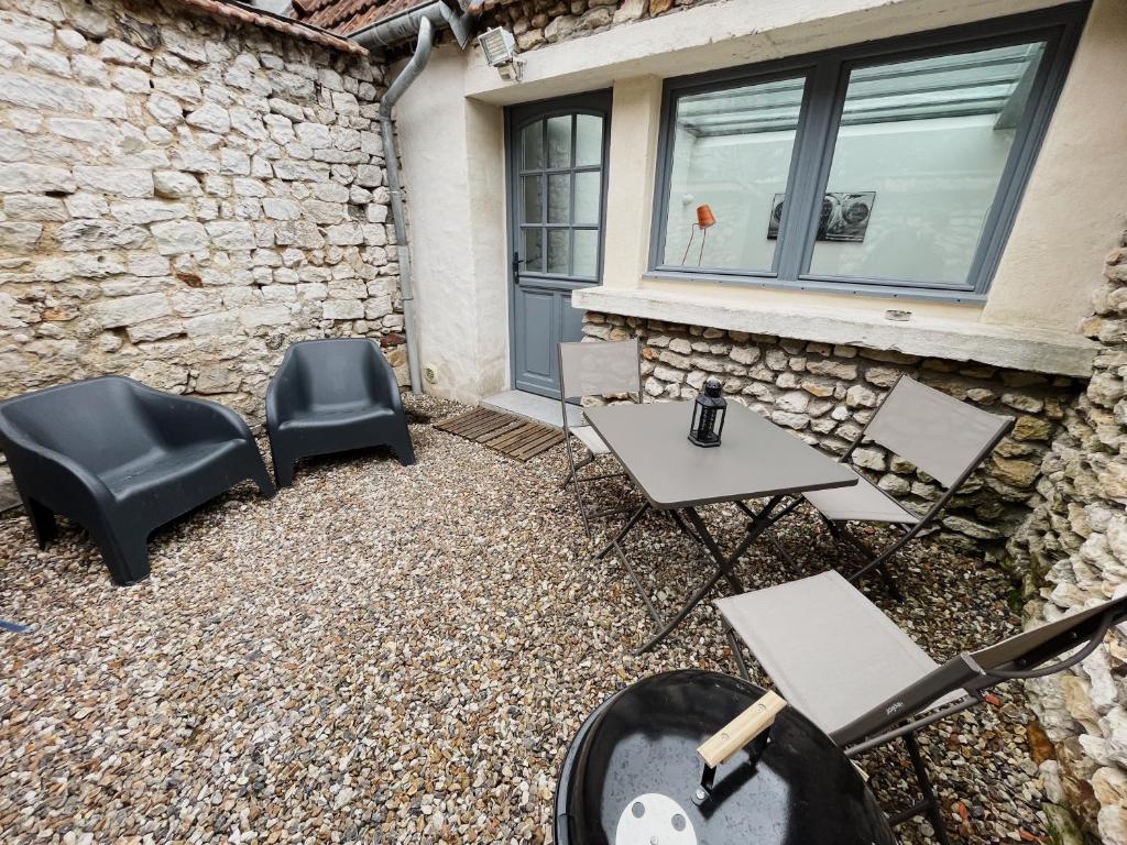 Maison climatisé avec jardin photo 3