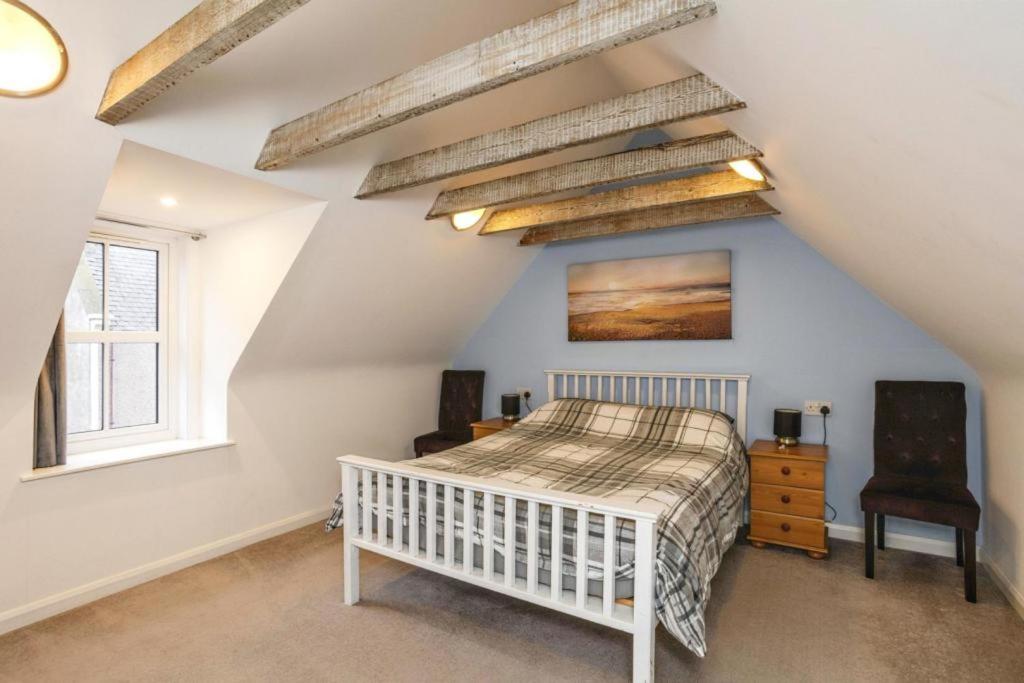 29 Seafield Street photo 4
