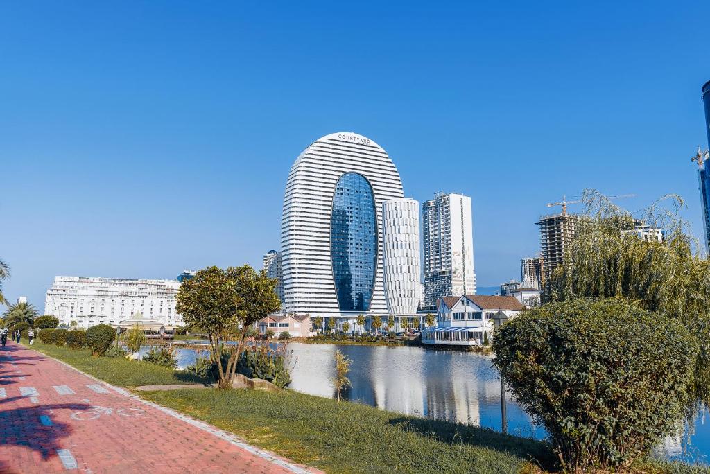 Onyx Palace DeLux