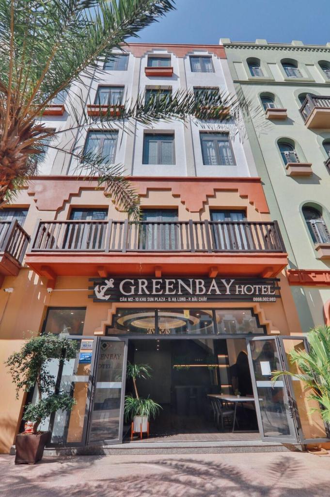 Green bay hotel Ha Long