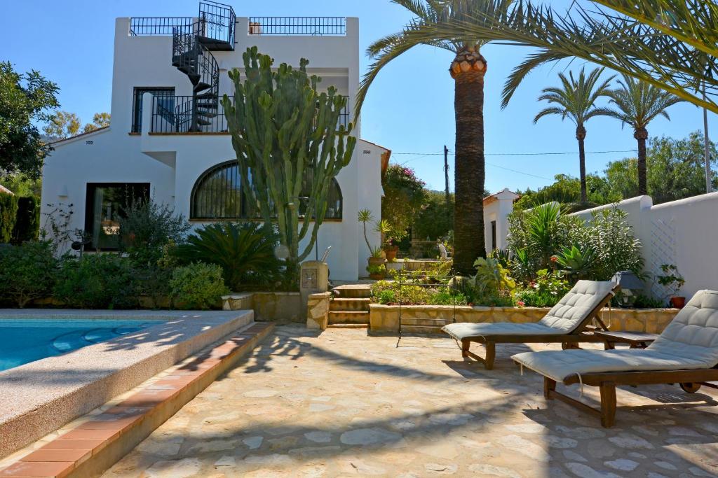Serenity Villa in Albir photo 4