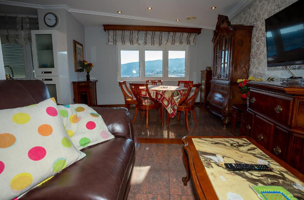 Piso Angueira photo 3