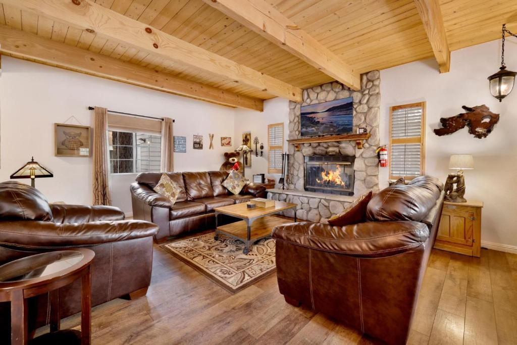 Whiskey Mountain Lodge #2028 by Big Bear Vacations photo 2