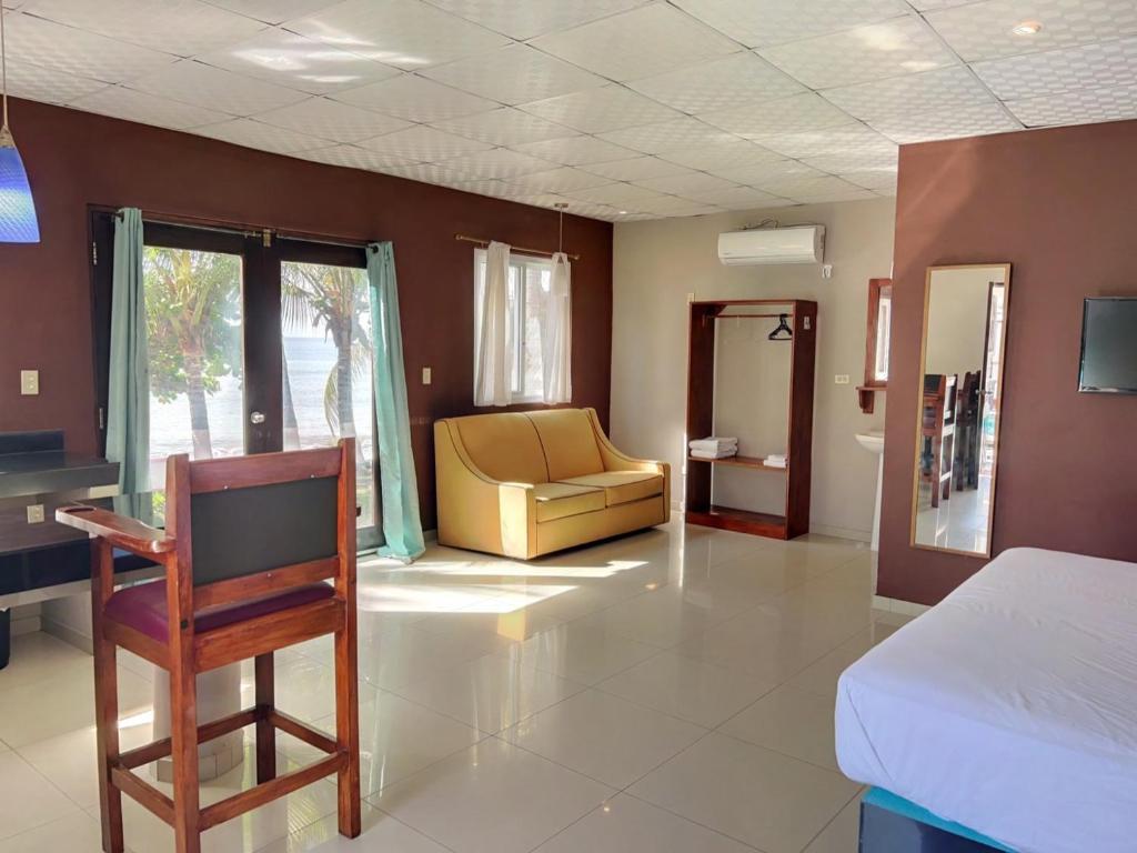 Big Daddy's Beach Club & Hotel photo 1