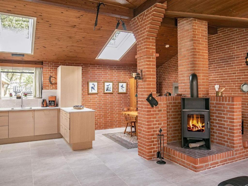 Three-Bedroom Holiday home in Hurup Thy 9 photo 4