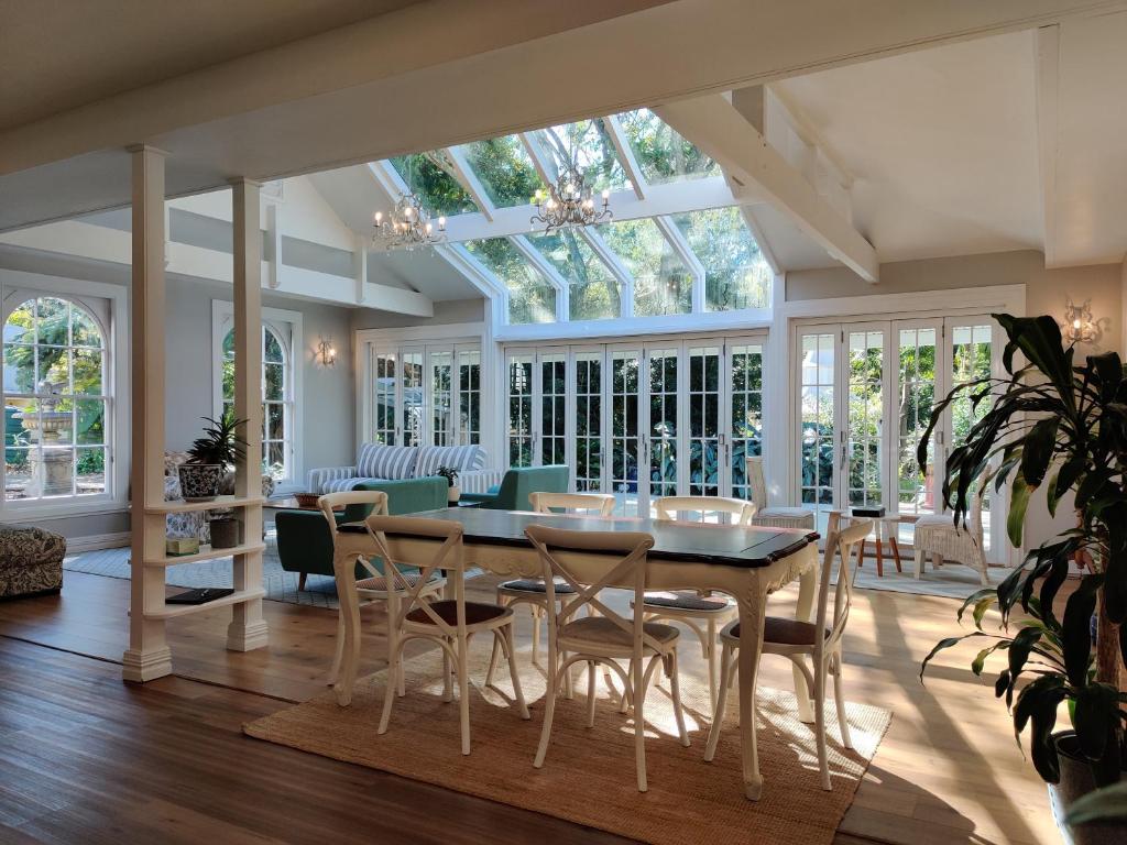 WinterGreen Manor at Maleny Room Type - Glass Pavilion