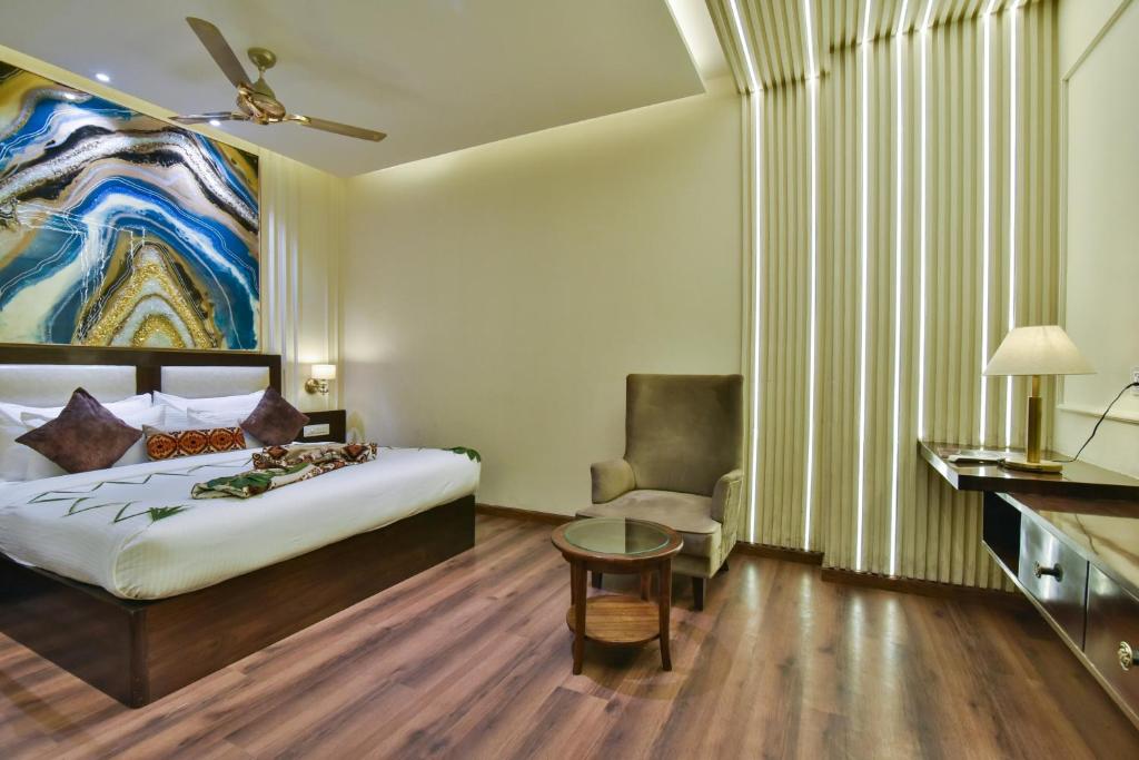 Hotel BR Grand With Nimo Club Amritsar -5 Mint From Golden Temple photo 2