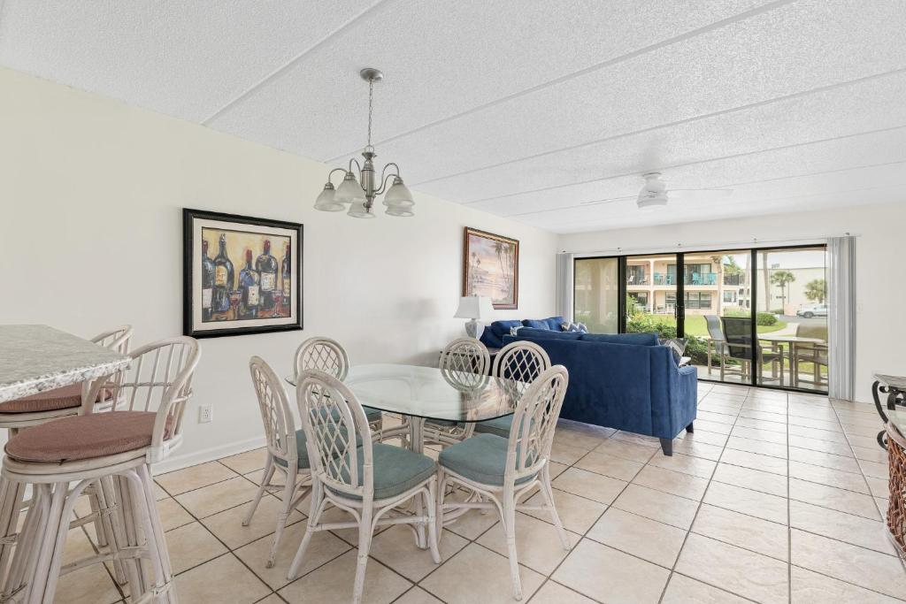 Sea Place 14164, 3 Bedrooms, Sleeps 8, Ground Floor, Pool, Tennis, WiFi photo 2