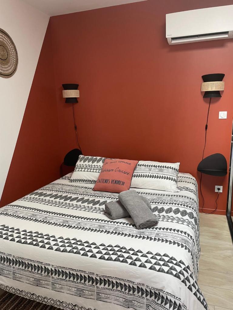 Studio Cosy tt confort proche aéroport photo 2