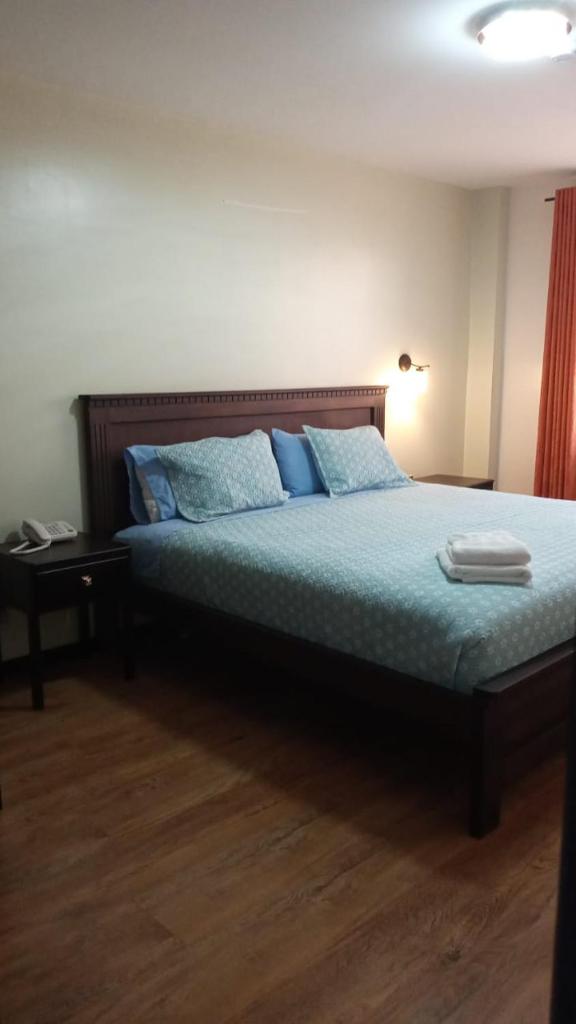 HOTEL CENTRAL photo 2