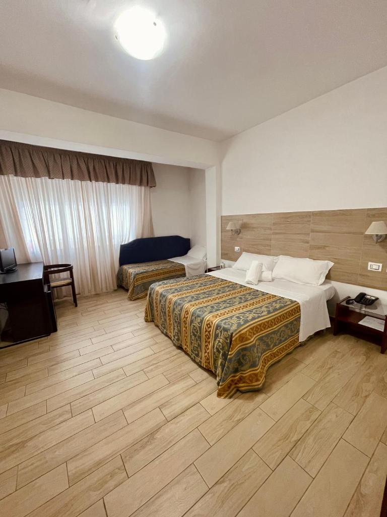 Hotel La Bussola photo 4