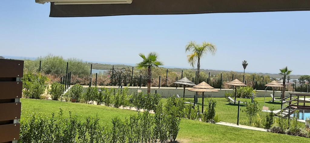 Apartamento con jardín en El Rompido photo 4