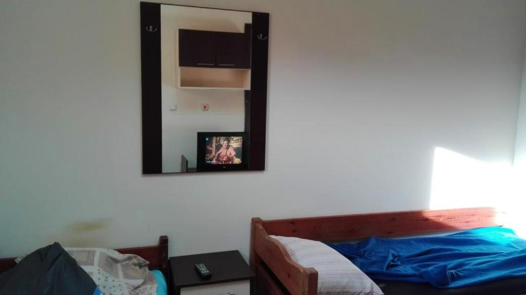 1 room in Nikea Park apartaments photo 1