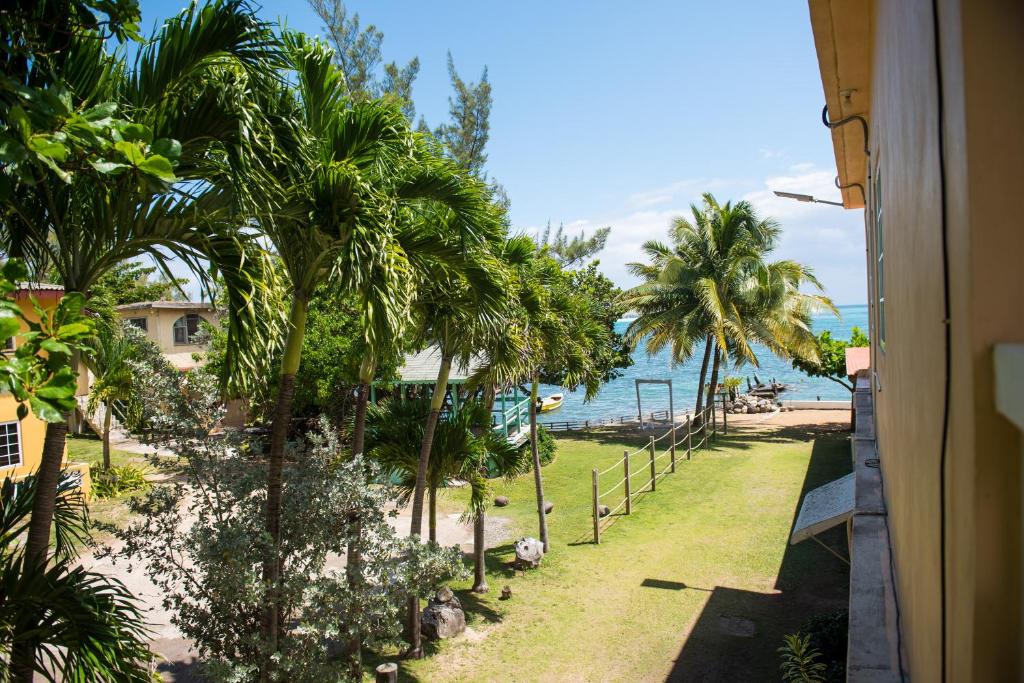 Hunny Bay Resort photo 3