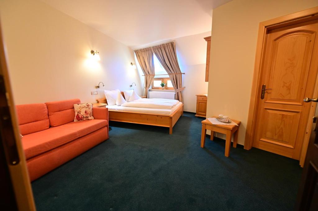 Natura Family Resort, Cartisoara
