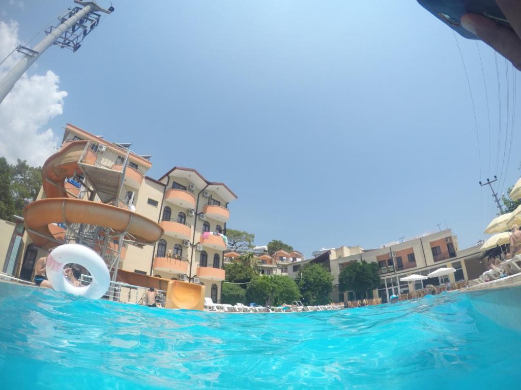 Akasia Resort Hotel photo 1