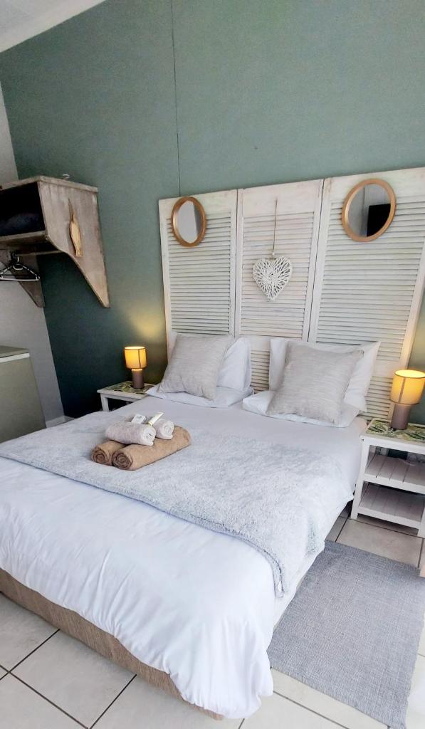 The Coelacanth Guest House And Beach Thyme Self Catering photo 2