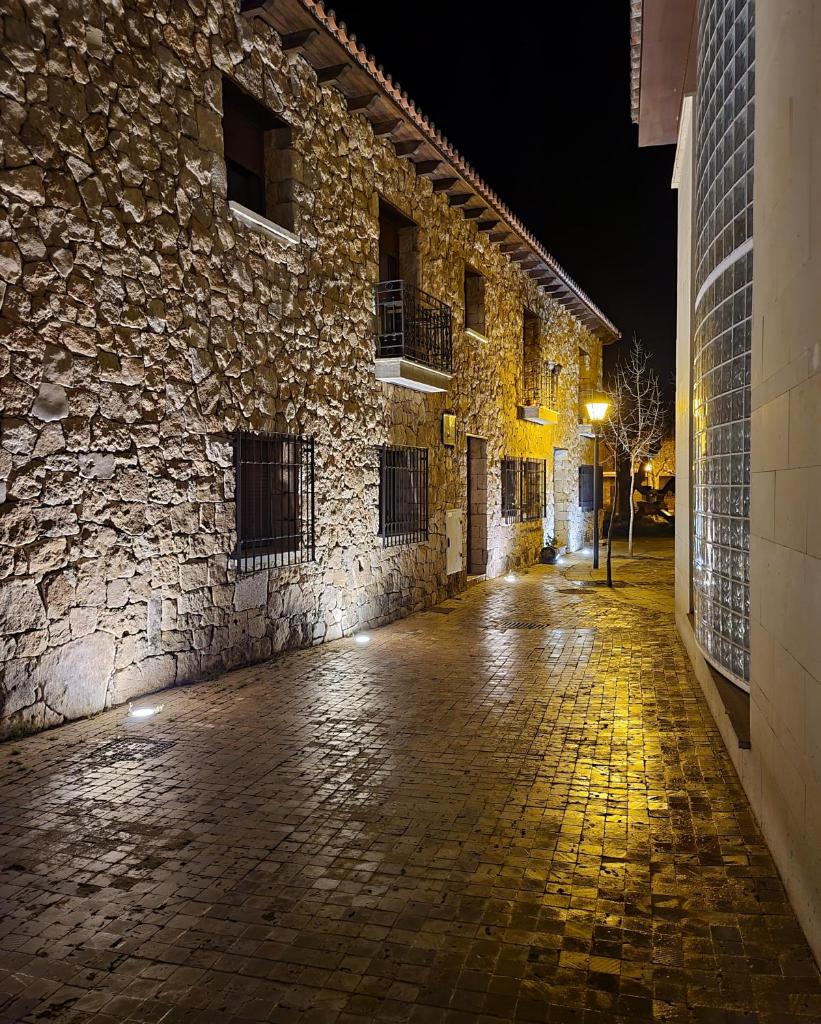 Hotel Rural Luna Llena - Tap to explore photos