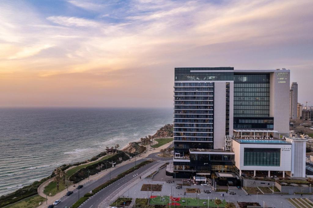 Vert Lagoon Netanya By AFI Hotels photo 3