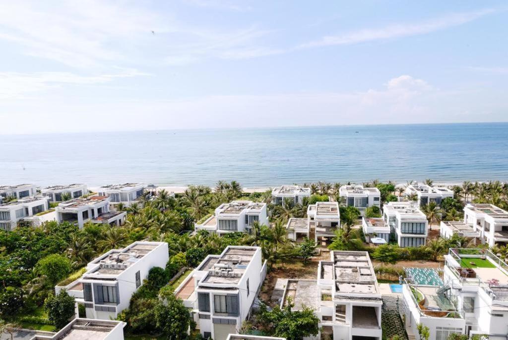 BLUE SAPHIRE RESORT,40M là biển