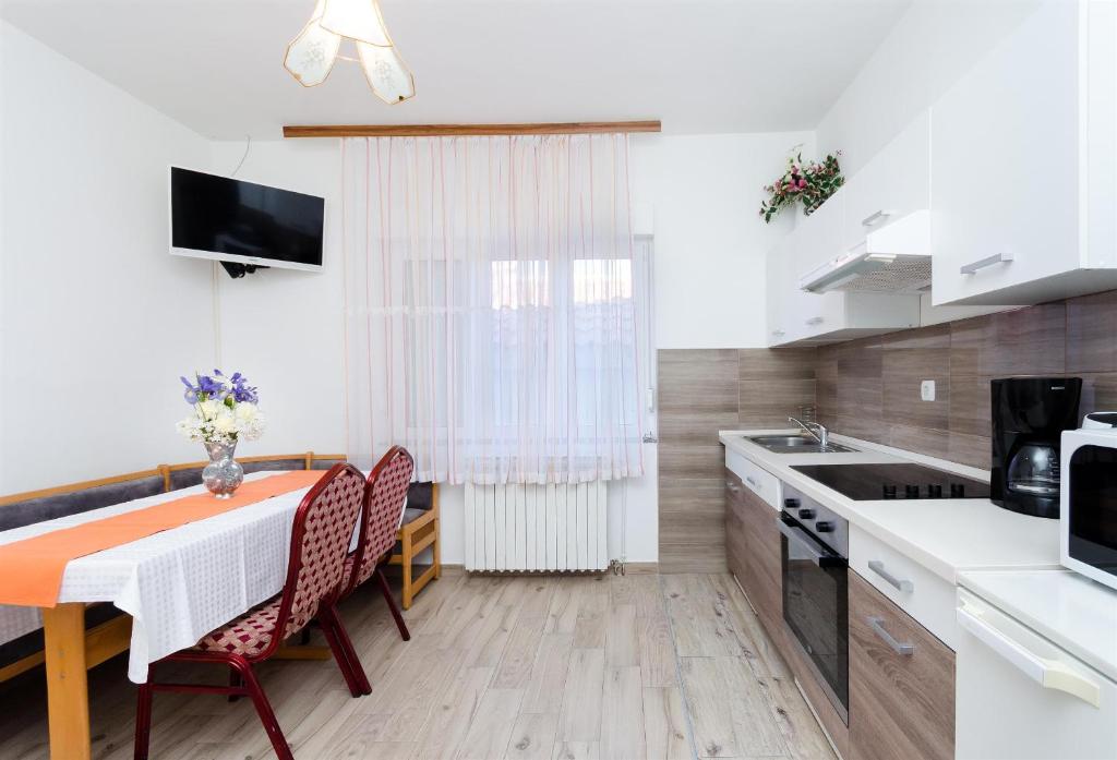 Apartments Rezika photo 4