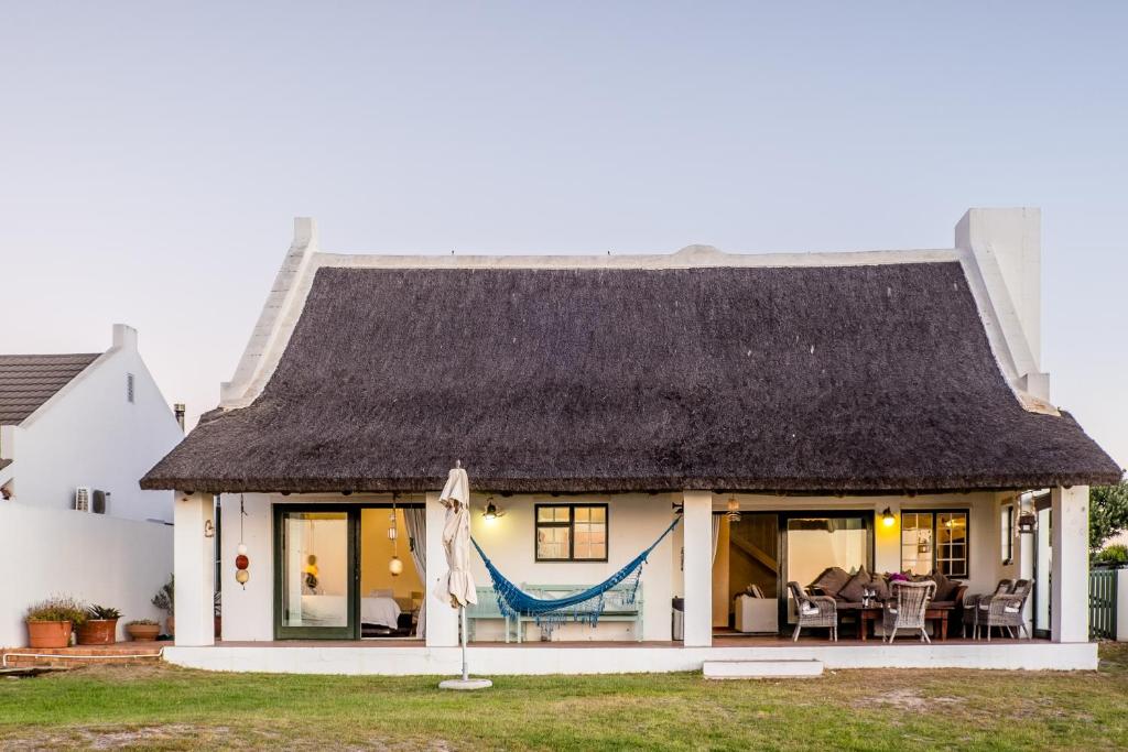 Silversands Beach Villa photo 1