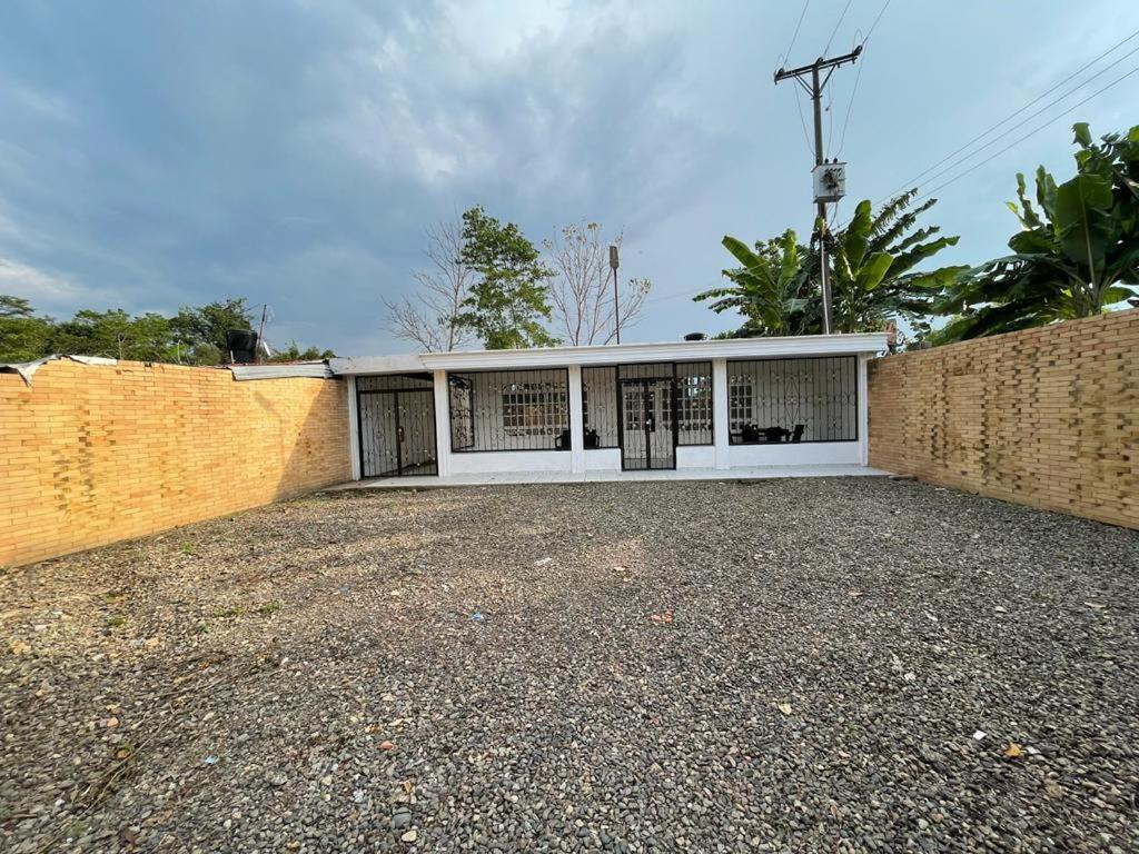 Casablanca - Casa privada a las afueras de Villavicencio photo 2