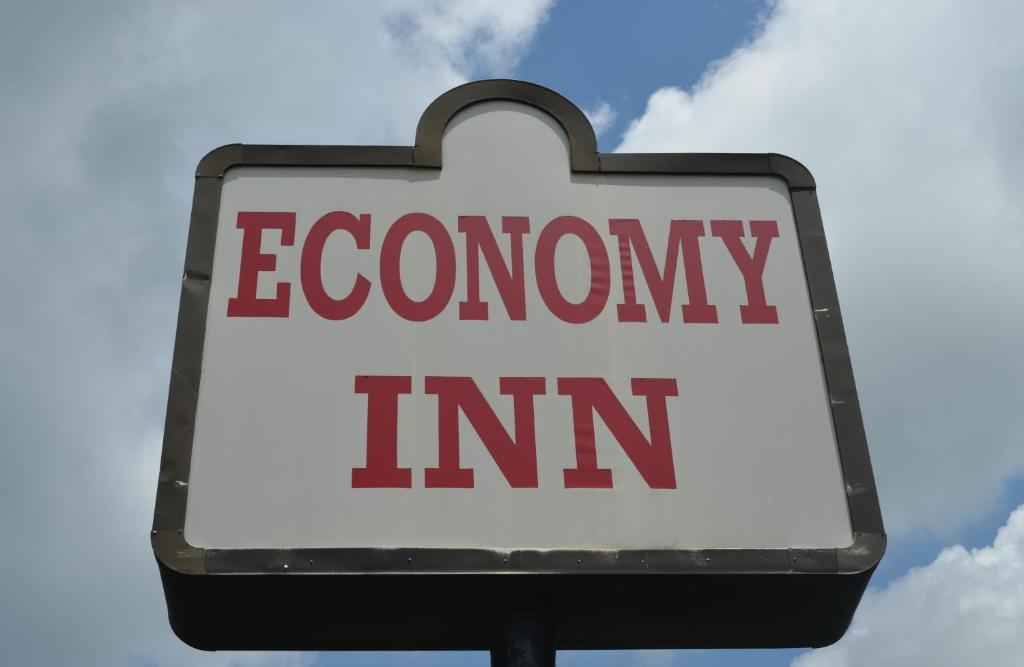 Economy Inn image