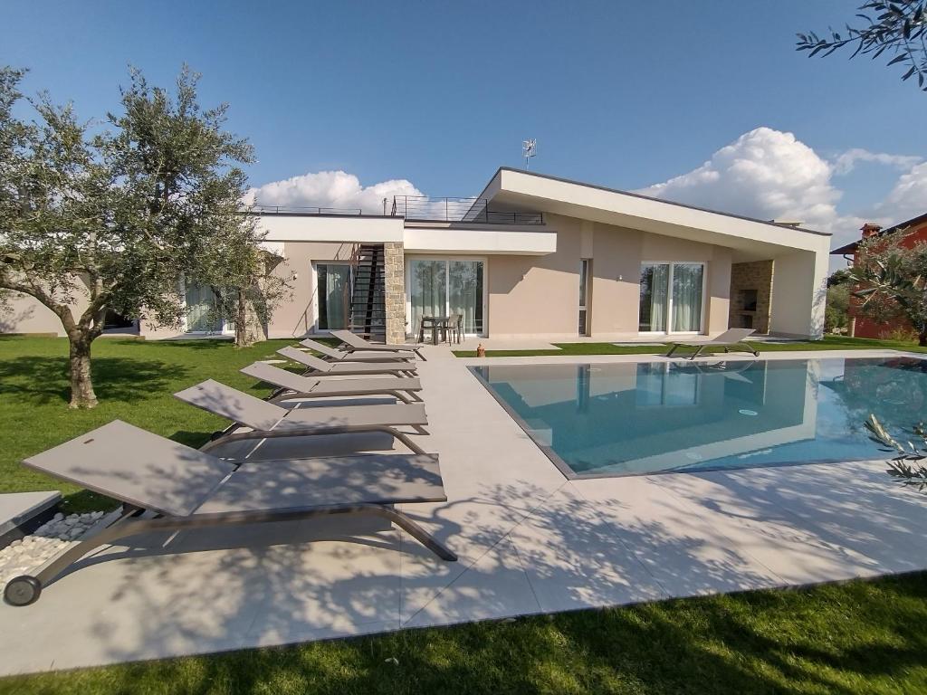 La Rondinella Apartments photo 2