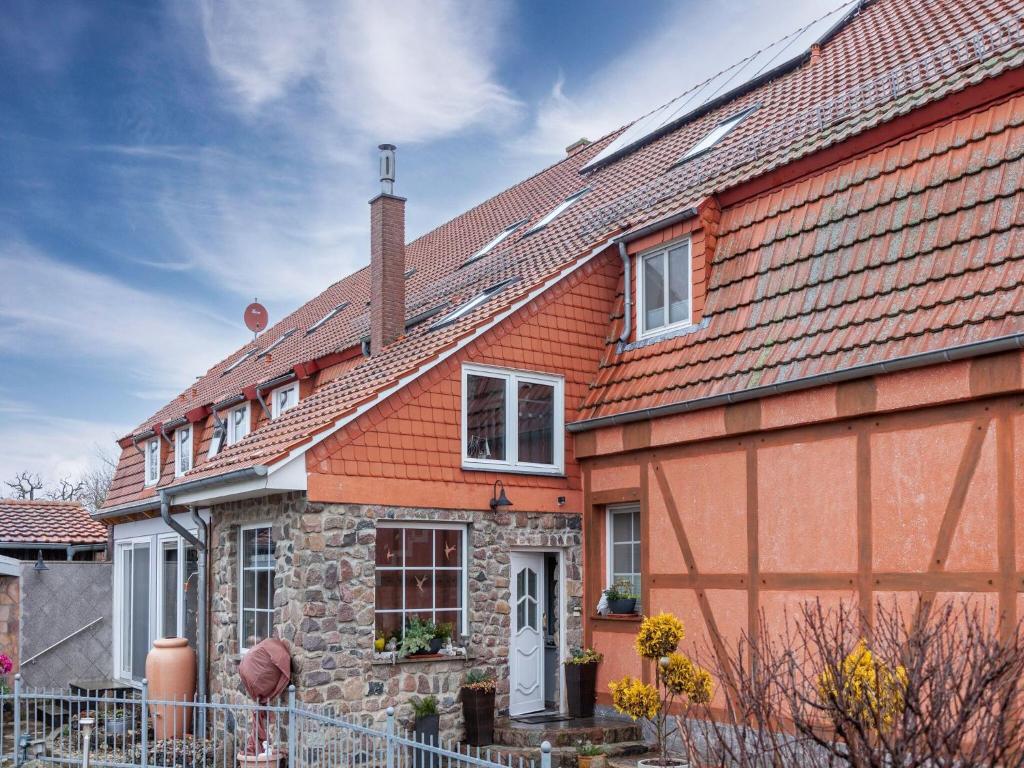 Gorgeous Apartment in Grundshagen with parking photo 4