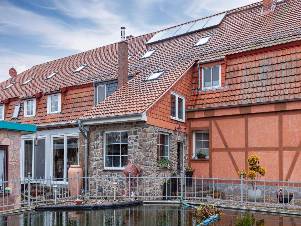 Gorgeous Apartment in Grundshagen with parking