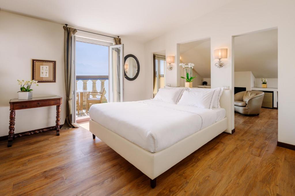 Hotel Royal Victoria - by R Collection Hotels - Tap to explore photos