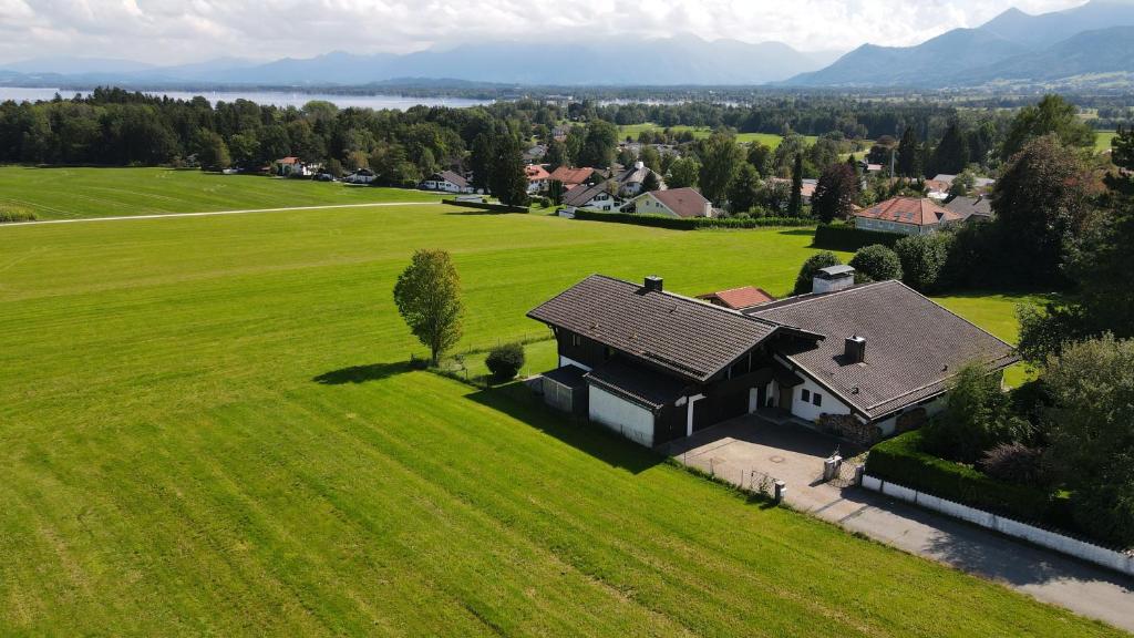 Schönes Ferienhaus am Herrenberg photo 2