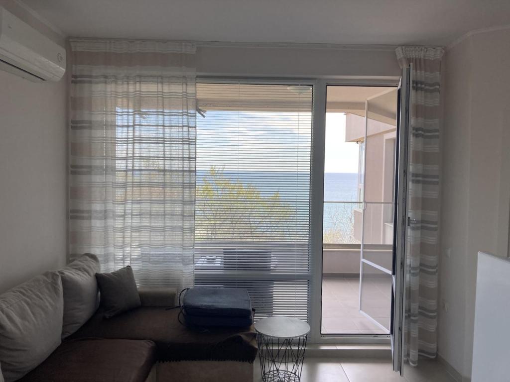 Gliko Seaside Apartments photo 3