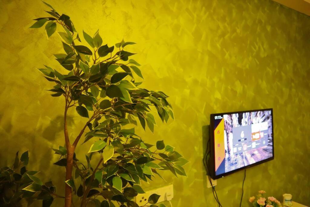 HA2017, CYBERJAYA, Netflix, Wifi, Free Parking, 3030 photo 3