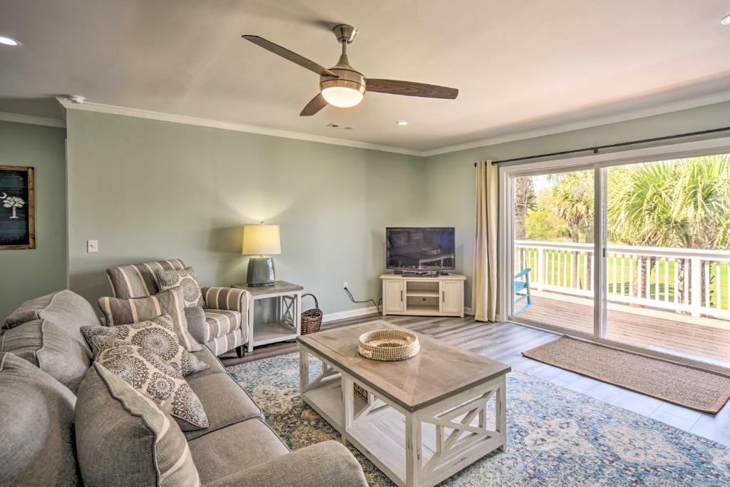 Sunny Edisto Island Duplex - Half Mile to Beach! photo 2