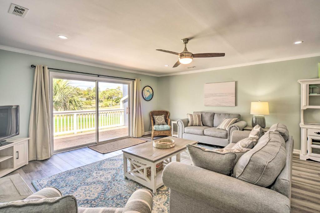Sunny Edisto Island Duplex - Half Mile to Beach! photo 3