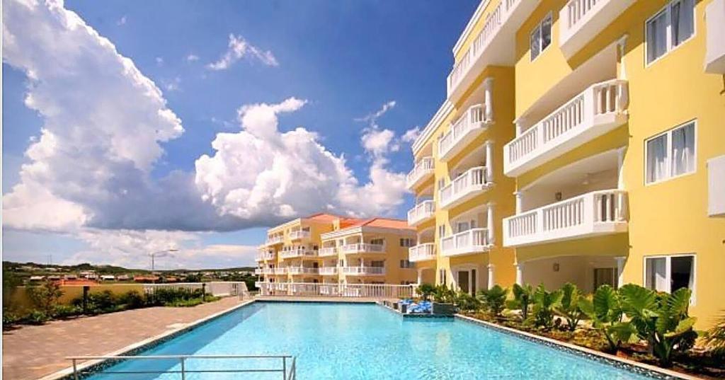 Blue Bay Beach Apartment photo 2