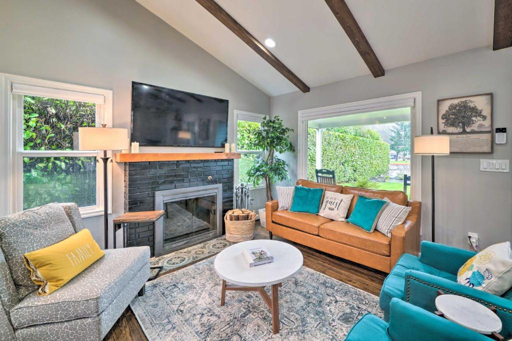 Chic Vancouver Cottage 1 Mile to Main Street photo 3