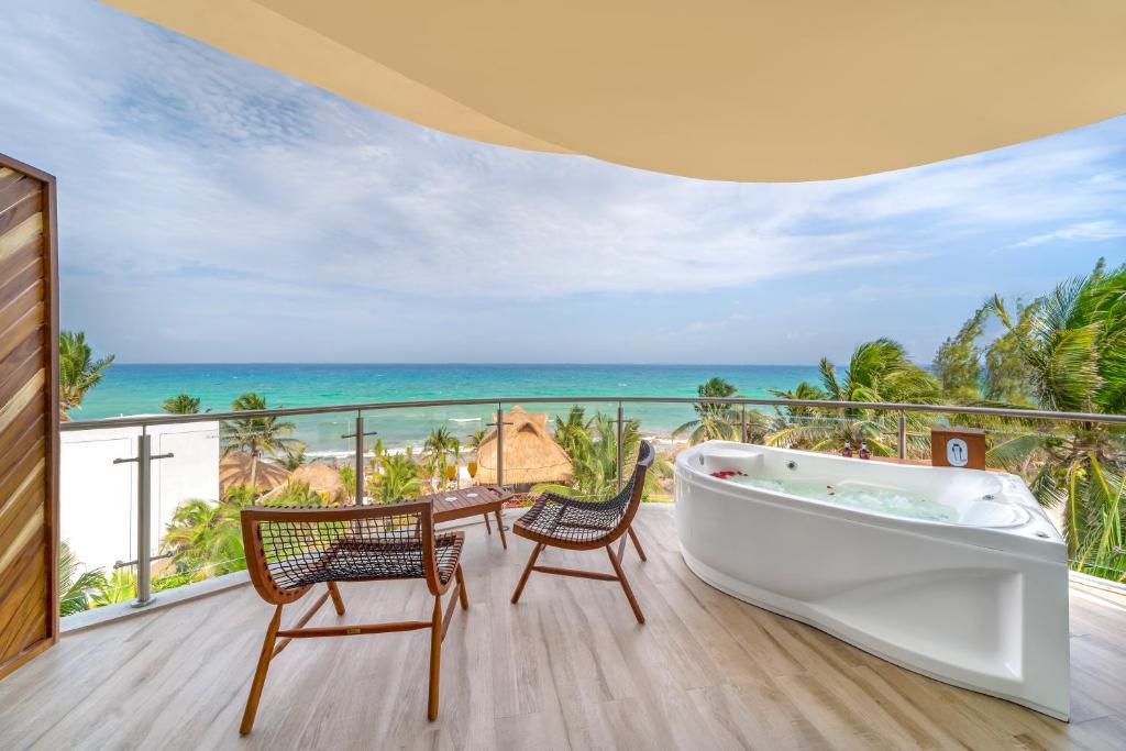 Mvngata Beach Hotel photo 3