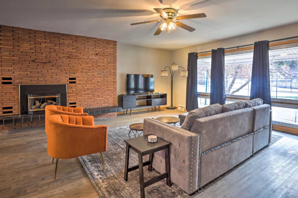 Sleek Deadwood Getaway Less Than 1 Mi to Downtown! photo 4