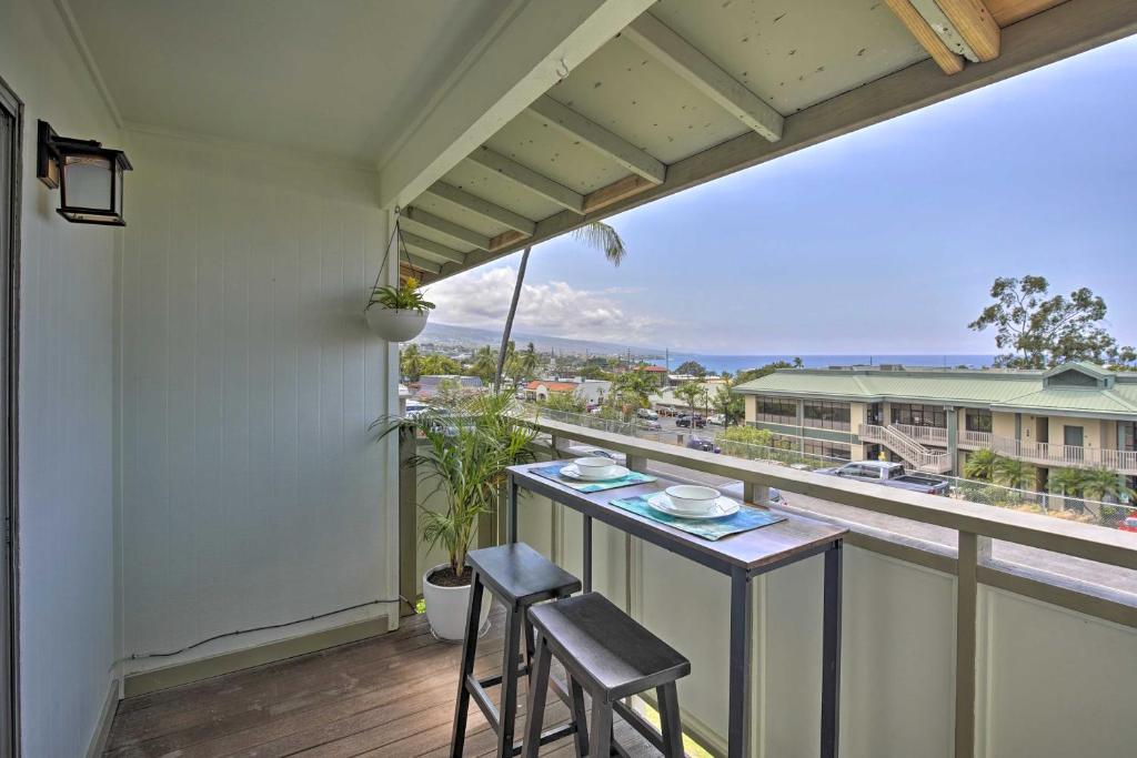 Kona Kai Haven w/ Pool Access, Walk to Beach! image