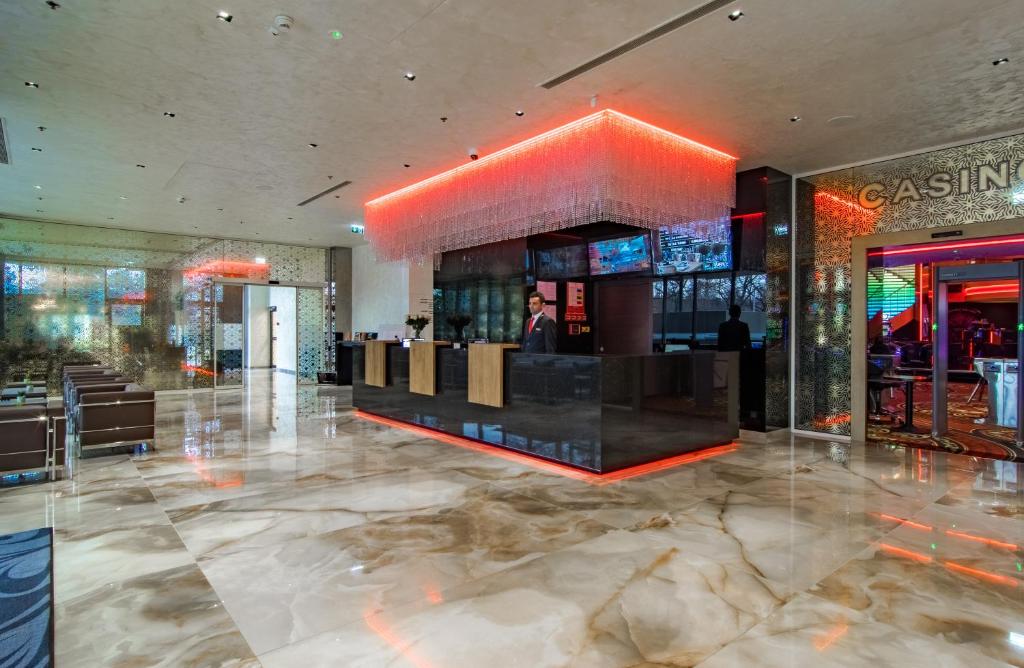 Admiral Hotel photo 3