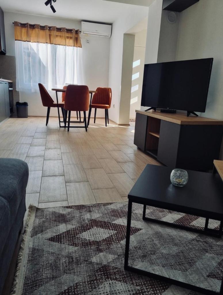 OM Apartment photo 2