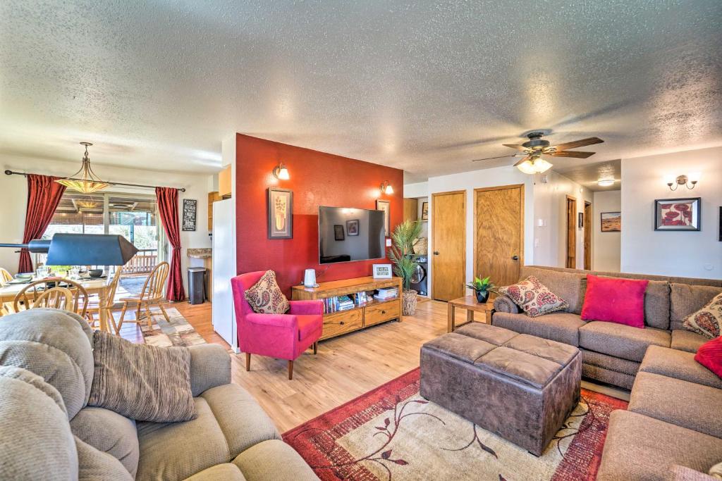 Eco-Friendly Escape in Cortez - Pets are Welcome! photo 3