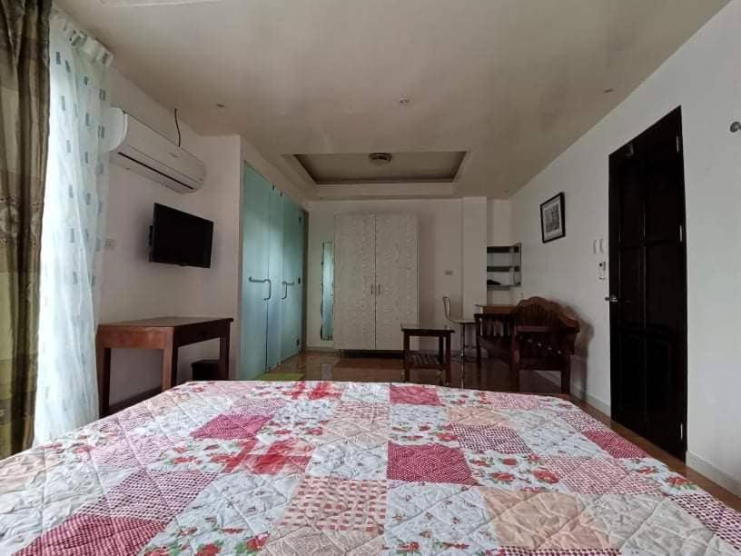 Marlene's Hilltop Villa photo 1