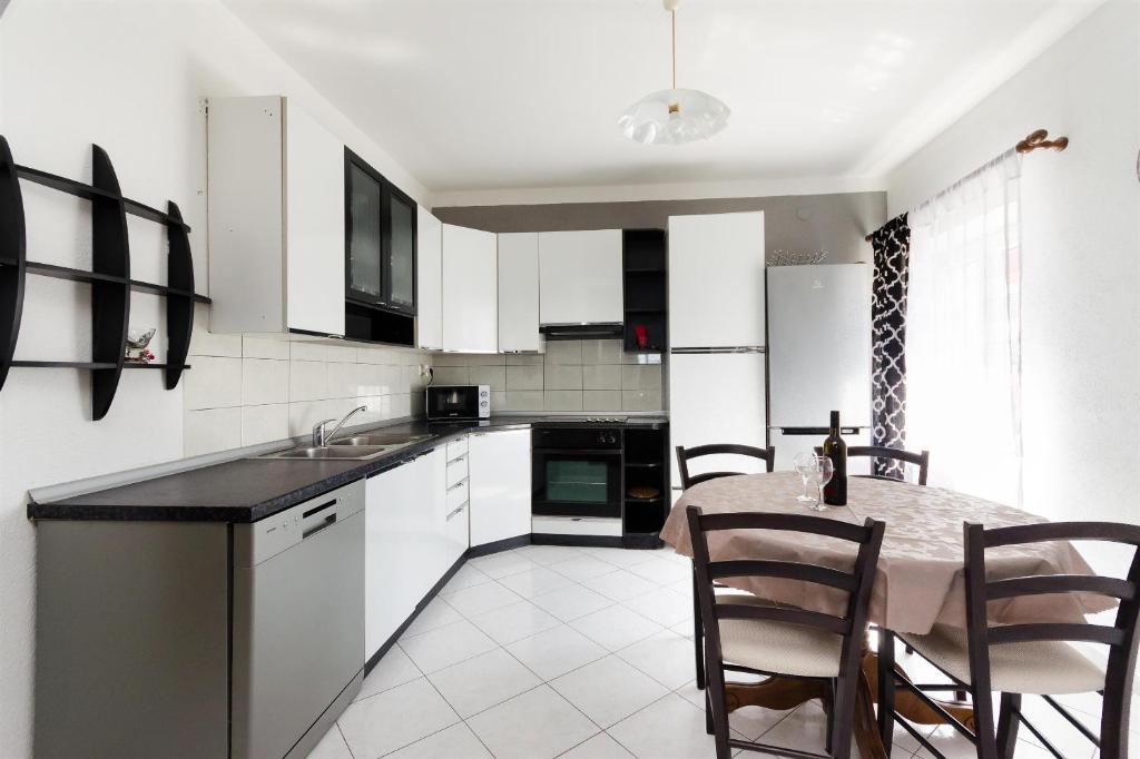 Apartment Marica photo 4