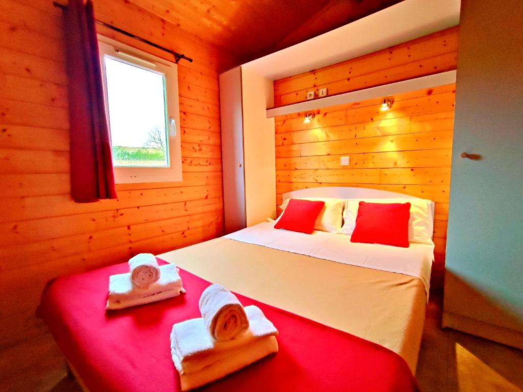 LES CHALETS DE SANCERRE photo 3