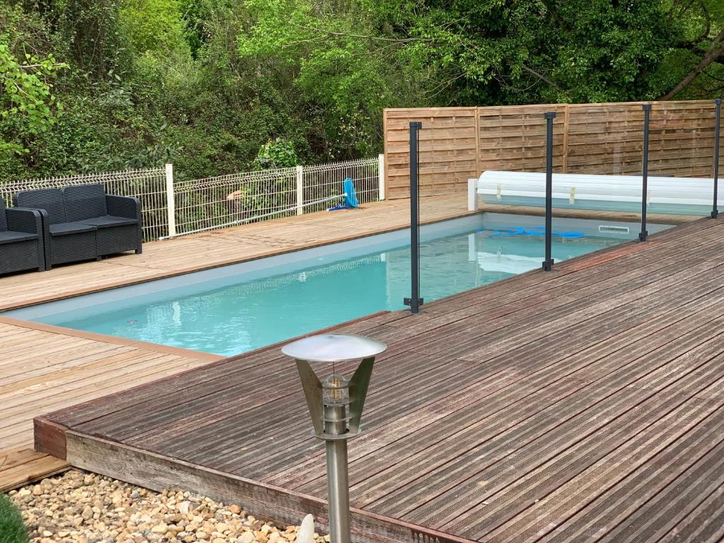 Bordeaux, Haut Floirac, Belle Maison avec piscine. photo 2
