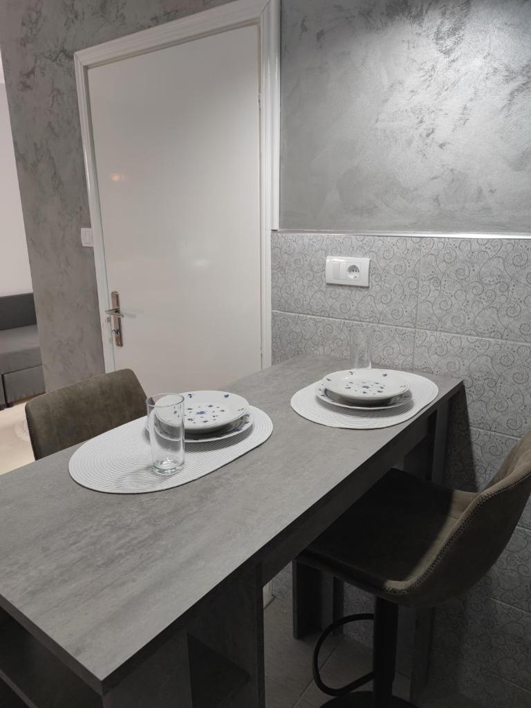 Flora Apartment photo 4